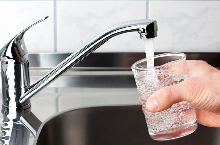Survey sui materiali a contatto con l’acqua potabile